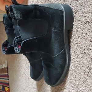 Kodiak suede boots